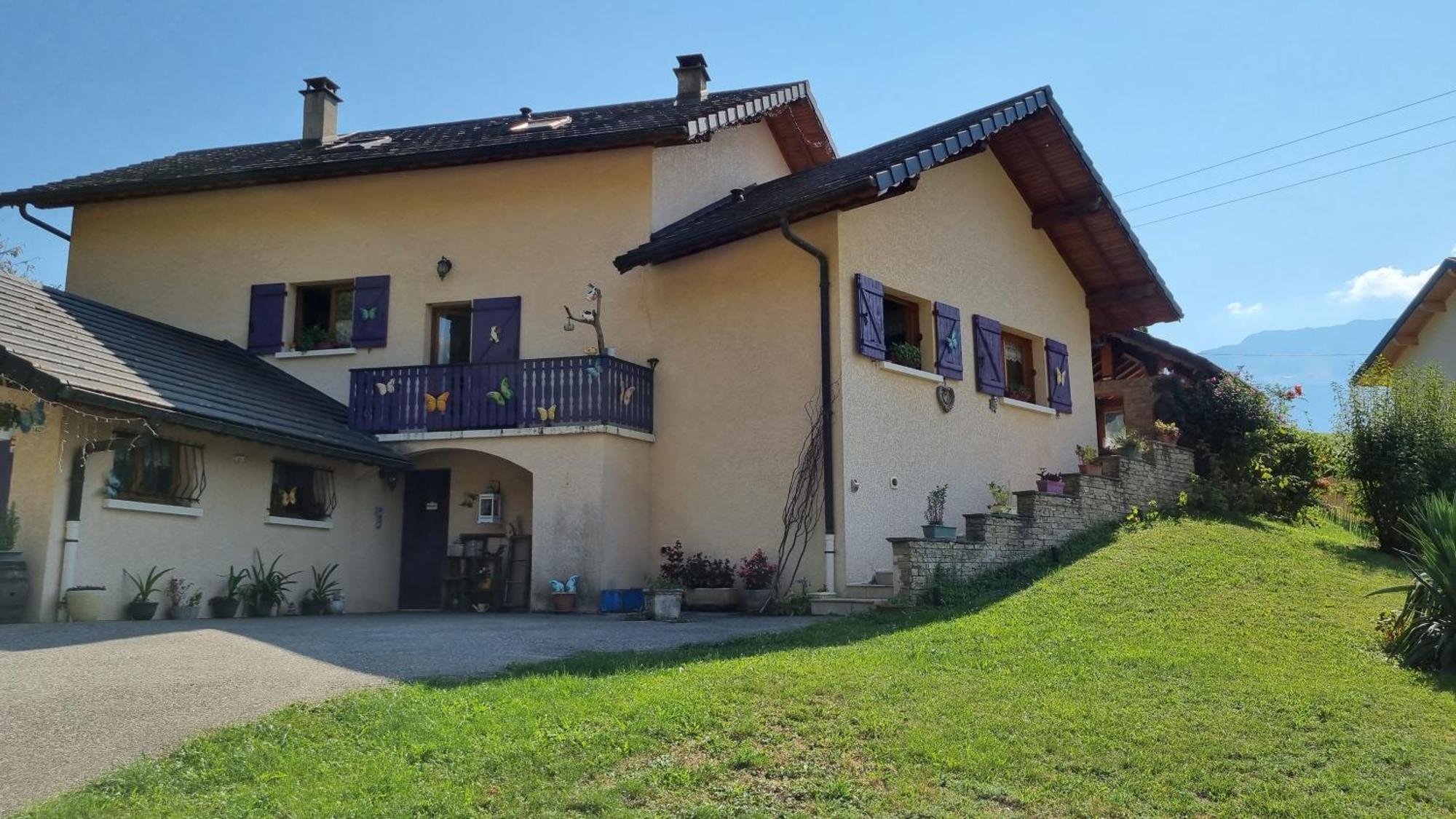 Comme A La Maison, Chambres Au Calme Verrens-Arvey Exterior foto